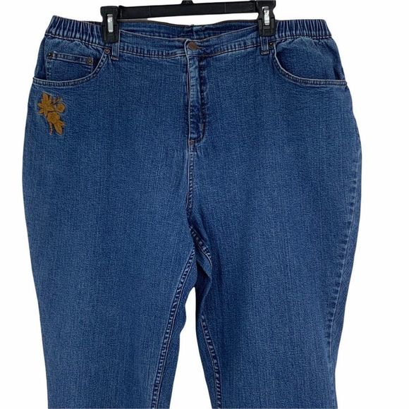 Women’s Essentials Jeans size 22-24W 9935 Bootcut Embroider Elastic Inset Blue - Picture 8 of 8